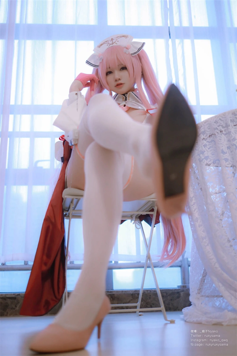 Nyako喵子《英仙座护士》主题写真：65张全套美图