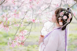 Nyako喵子《樱花汉服 花神祈愿》主题写真：52张全套美图