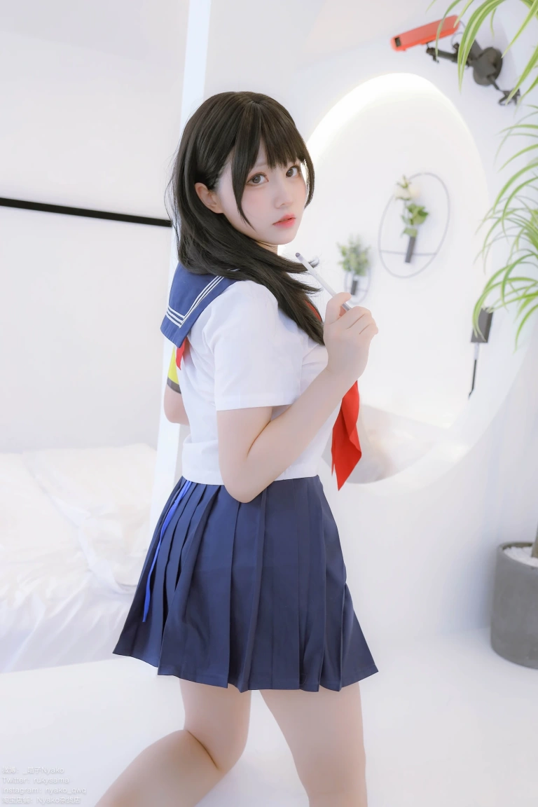 Nyako喵子《风纪委员》主题写真：85张全套美图，含1个视频