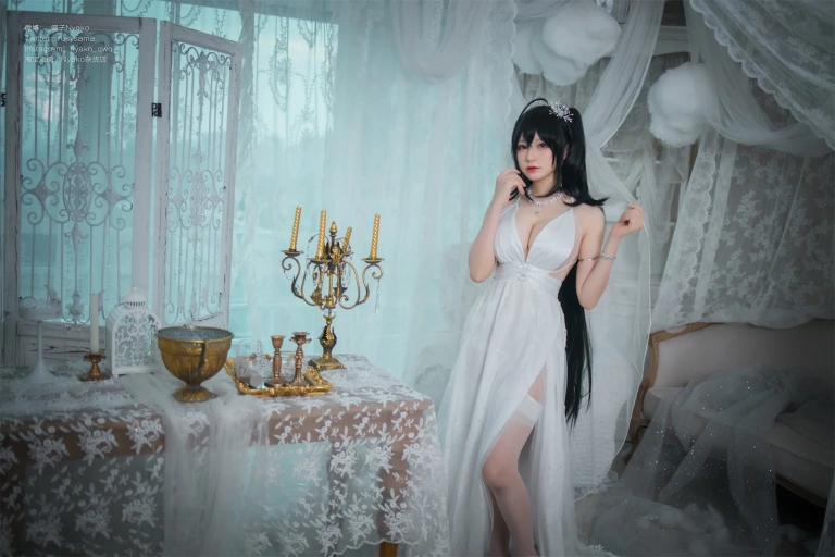 Nyako喵子《大凤纯白婚纱》主题写真：65张全套美图
