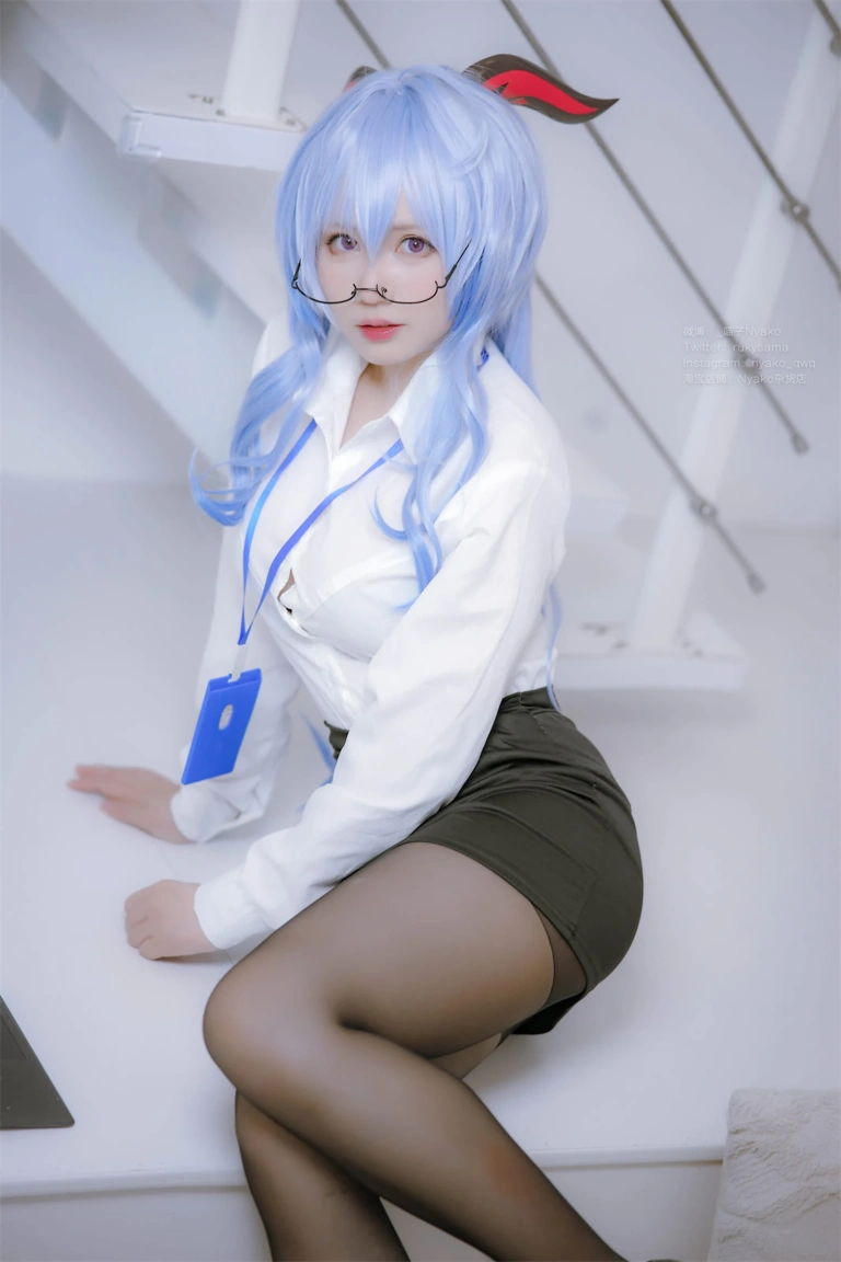 Nyako喵子《原神 甘雨OL》主题写真：79张全套美图