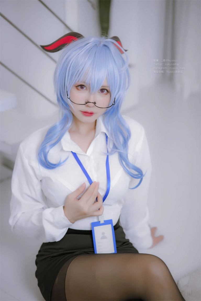 Nyako喵子《原神 甘雨OL》主题写真：79张全套美图
