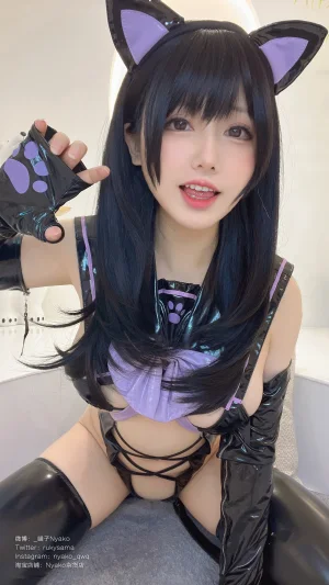 Nyako喵子《自撮り11 情人节》主题写真：53张全套美图