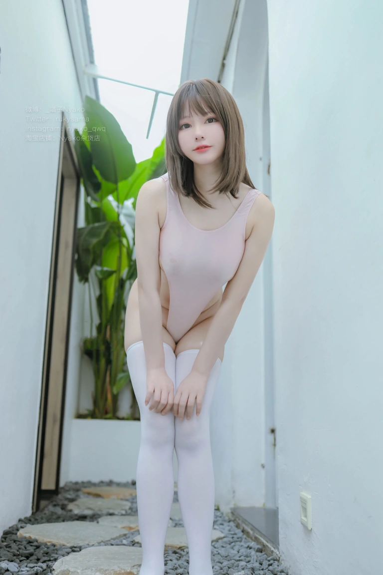 Nyako喵子《竞泳本》主题写真：265张全套美图