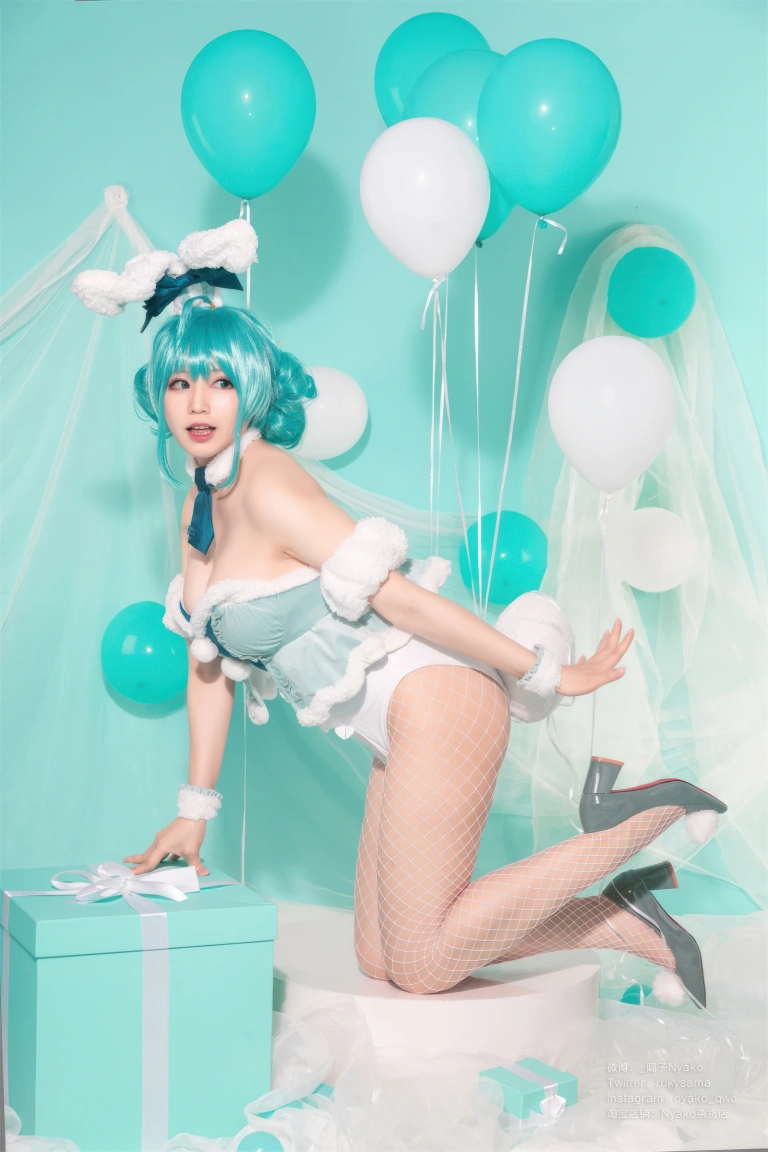 Nyako喵子《初音白兔》主题写真：41张全套美图