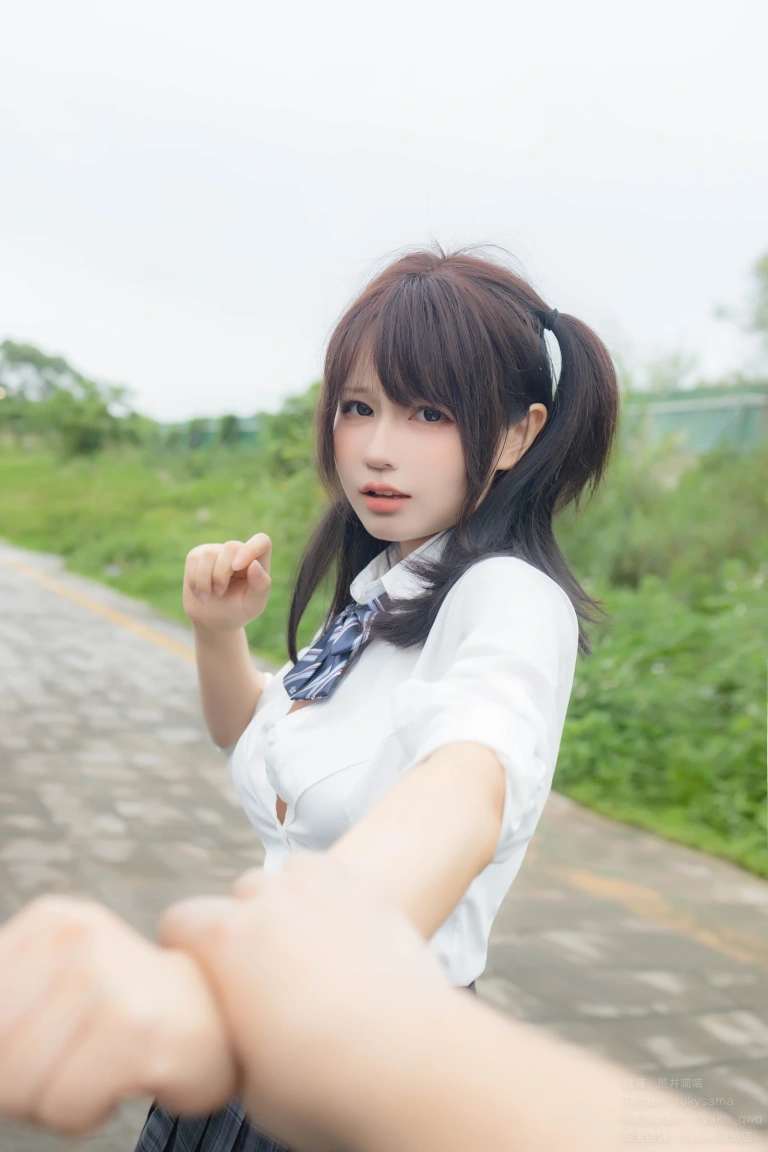 Nyako喵子《诱拐本》主题写真：265张全套美图，含2个视频