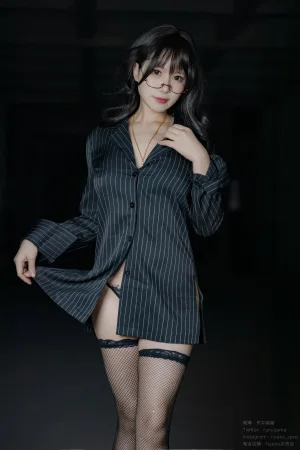 Nyako喵子《电子版49 誰も知らないの大人時間5》主题写真：161张全套美图