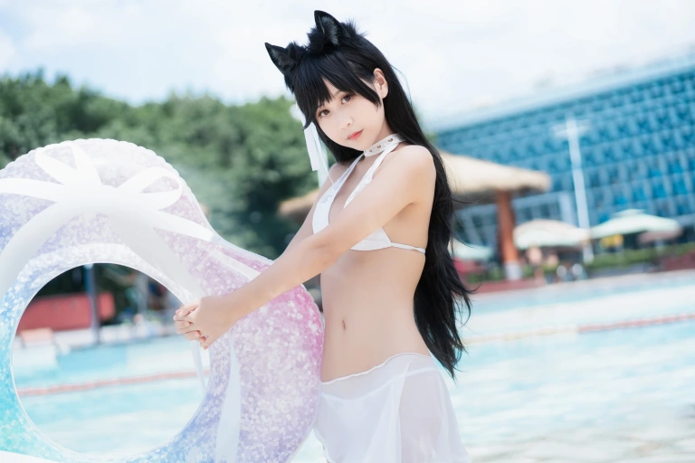 萌芽儿o0《爱宕泳装》主题写真：30张全套美图