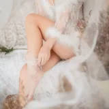 萌芽儿o0《毛绒内衣》主题写真：27张全套美图