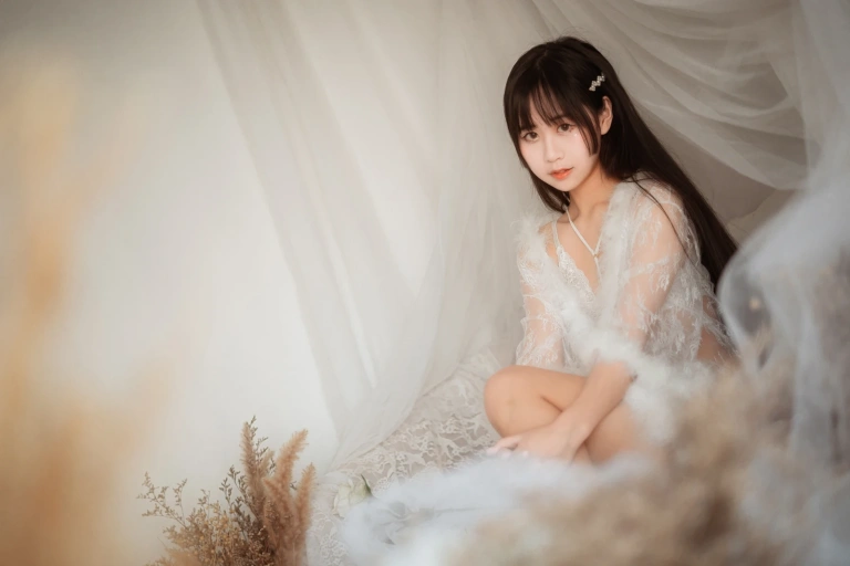 萌芽儿o0《毛绒内衣》主题写真：27张全套美图