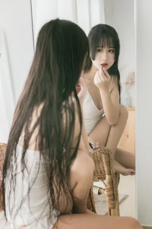 萌芽儿o0《民宿》主题写真：20张全套美图