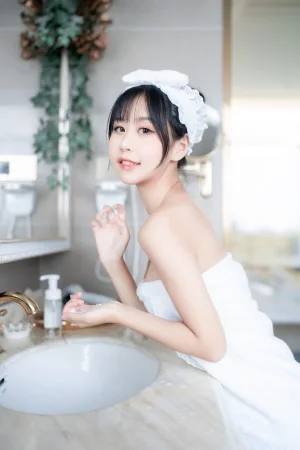 萌芽儿o0《浴巾》主题写真：27张全套美图