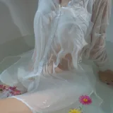 萌芽儿o0《浴缸》主题写真：72张全套美图