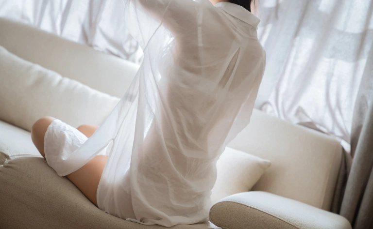 萌芽儿o0《浴缸》主题写真：72张全套美图