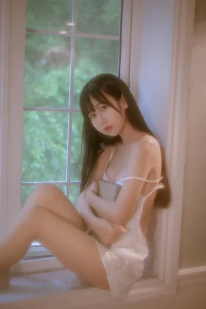 萌芽儿o0《遐 私房》主题写真：43张全套美图