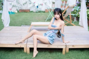 萌芽儿o0《西瓜与夏天》主题写真：33张全套美图