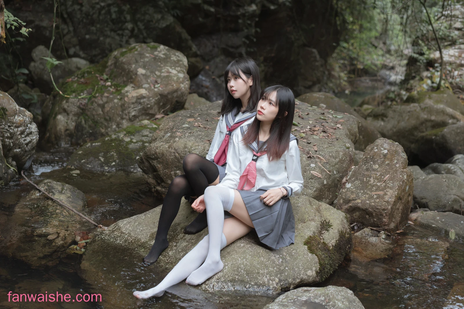 萌芽儿o0 萌芽儿o0 NO.018 - 小溪JK百合(&请叫我若生)