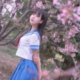 萌芽儿o0《樱花jk》主题写真：30张全套美图