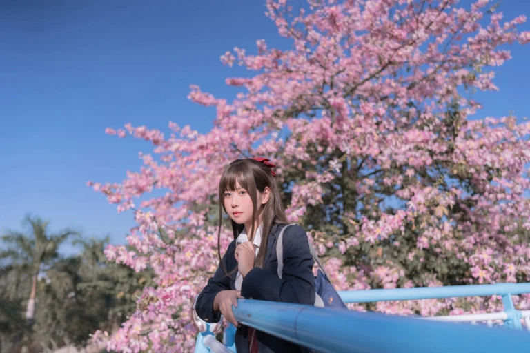 萌芽儿o0《异木棉花》主题写真：26张全套美图