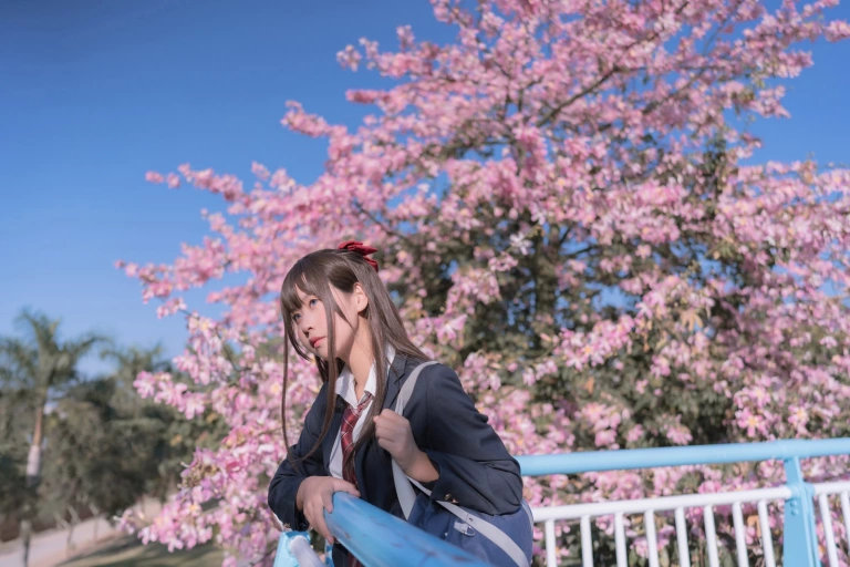 萌芽儿o0《异木棉花》主题写真：26张全套美图