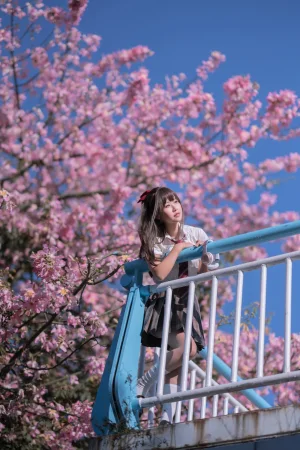 萌芽儿o0《异木棉花》主题写真：26张全套美图