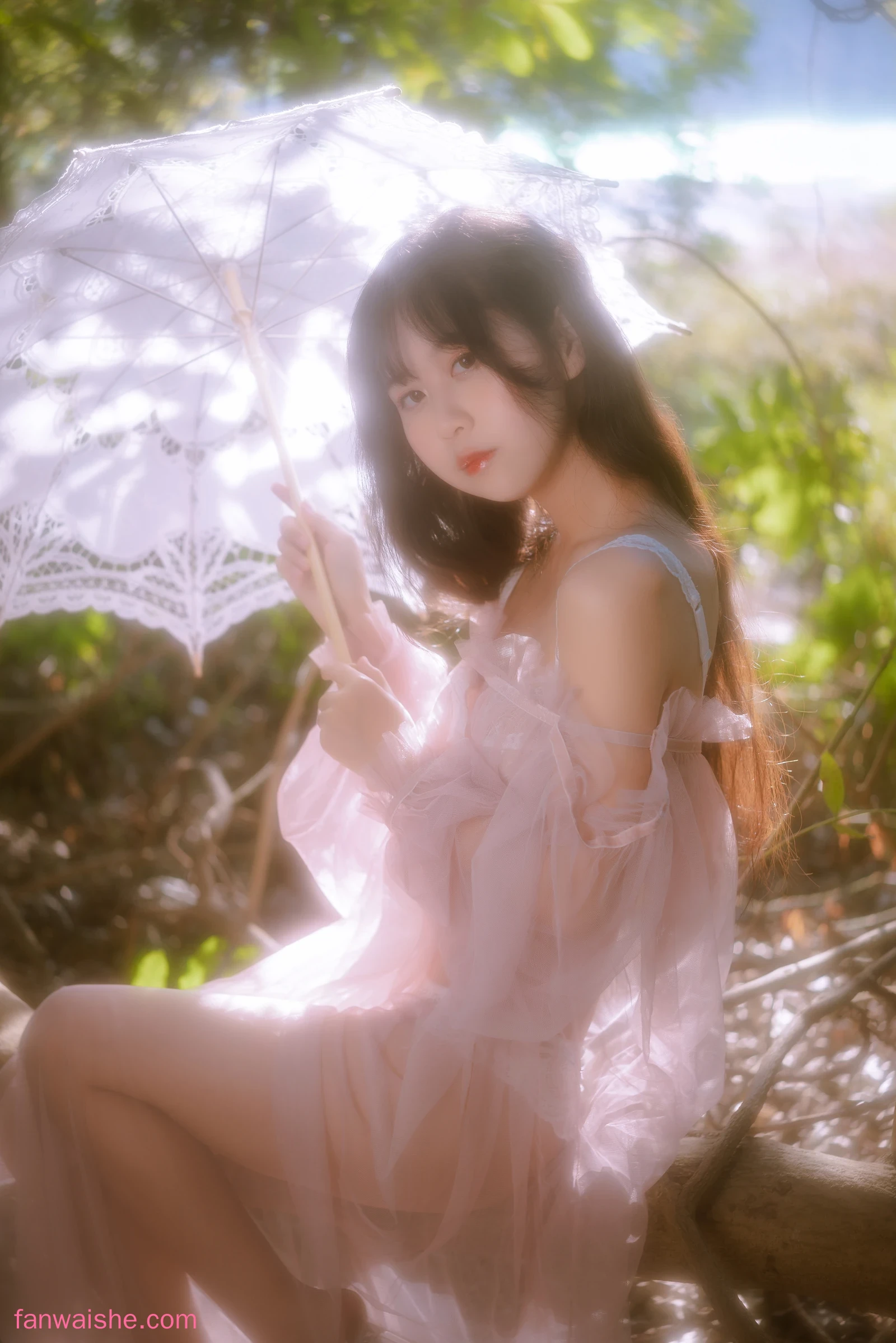 萌芽儿o0 萌芽儿o0 NO.026 - 林中少女
