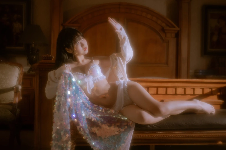萌芽儿o0《人鱼姬》主题写真：21张全套美图