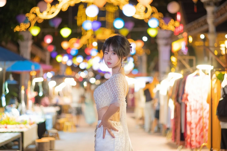 萌芽儿o0《西双版纳【傣服 银】》主题写真：17张全套美图
