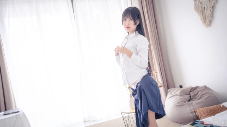 萌芽儿o0《私房 原图》主题写真：62张全套美图