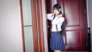 萌芽儿o0《私房 原图》主题写真：62张全套美图