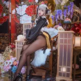 萌芽儿o0《白兔和服》主题写真：18张全套美图
