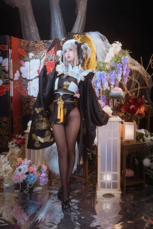 萌芽儿o0《白兔和服》主题写真：18张全套美图