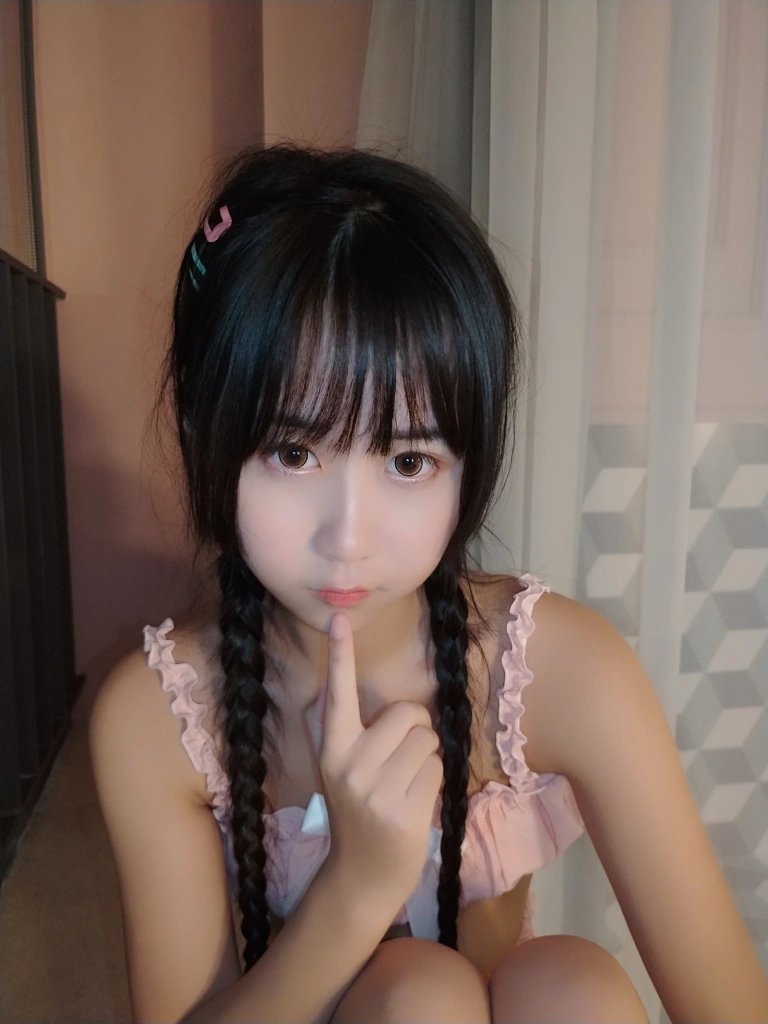 萌芽儿o0《南瓜睡衣》主题写真：26张全套美图