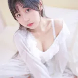 萌芽儿o0《白茶清欢》主题写真：22张全套美图