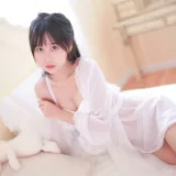 萌芽儿o0《白茶清欢》主题写真：22张全套美图
