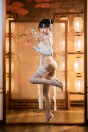 萌芽儿o0《靡烟》主题写真：30张全套美图