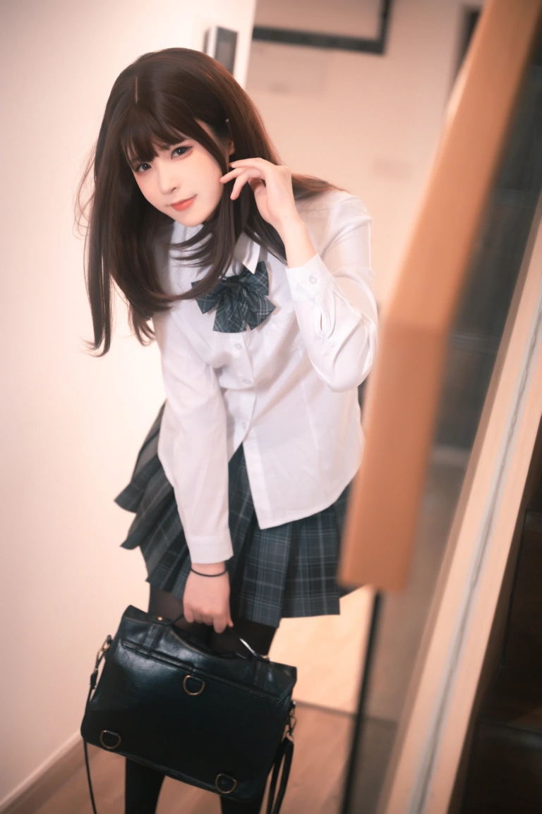 Quan冉有点饿《束缚猫猫》主题写真：57张全套美图
