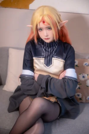 Quan冉有点饿《异世界舅妈》主题写真：110张全套美图