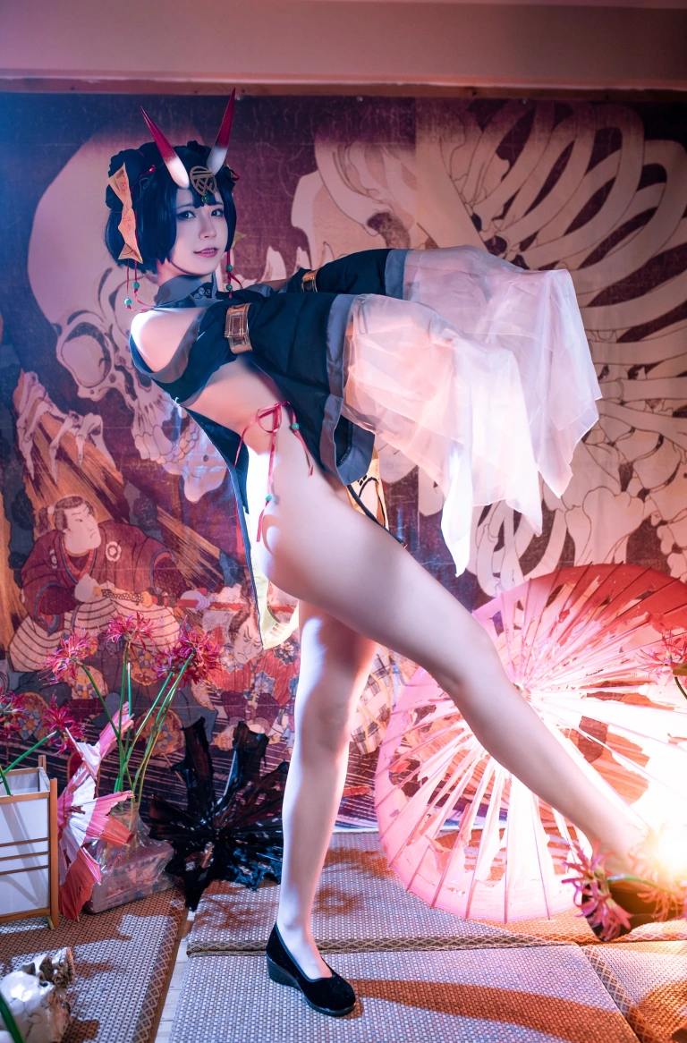 Quan冉有点饿《酒吞同人僵尸》主题写真：47张全套美图
