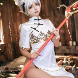 Quan冉有点饿《芙莉莲》主题写真：40张全套美图