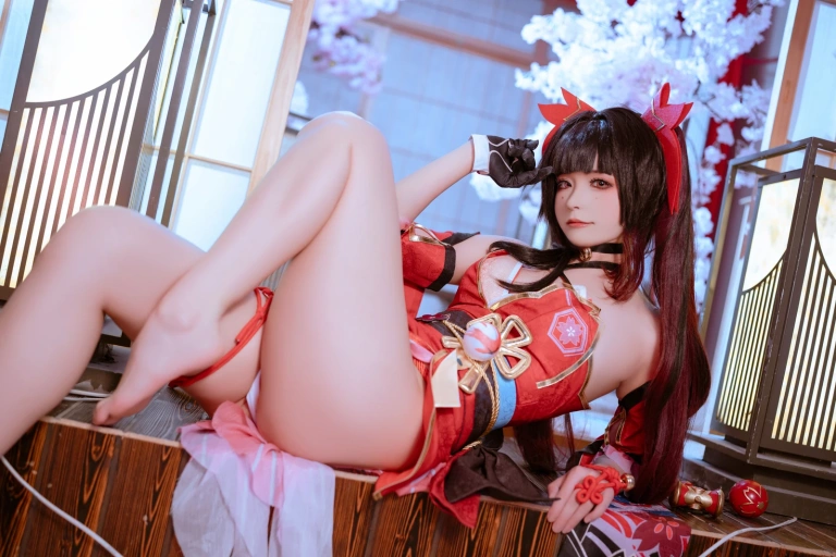 Quan冉有点饿《花火》主题写真：62张全套美图