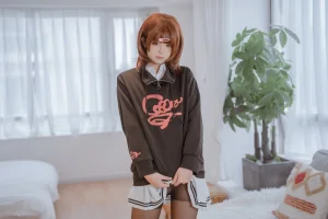 Quan冉有点饿《樋口圆香》主题写真：44张全套美图