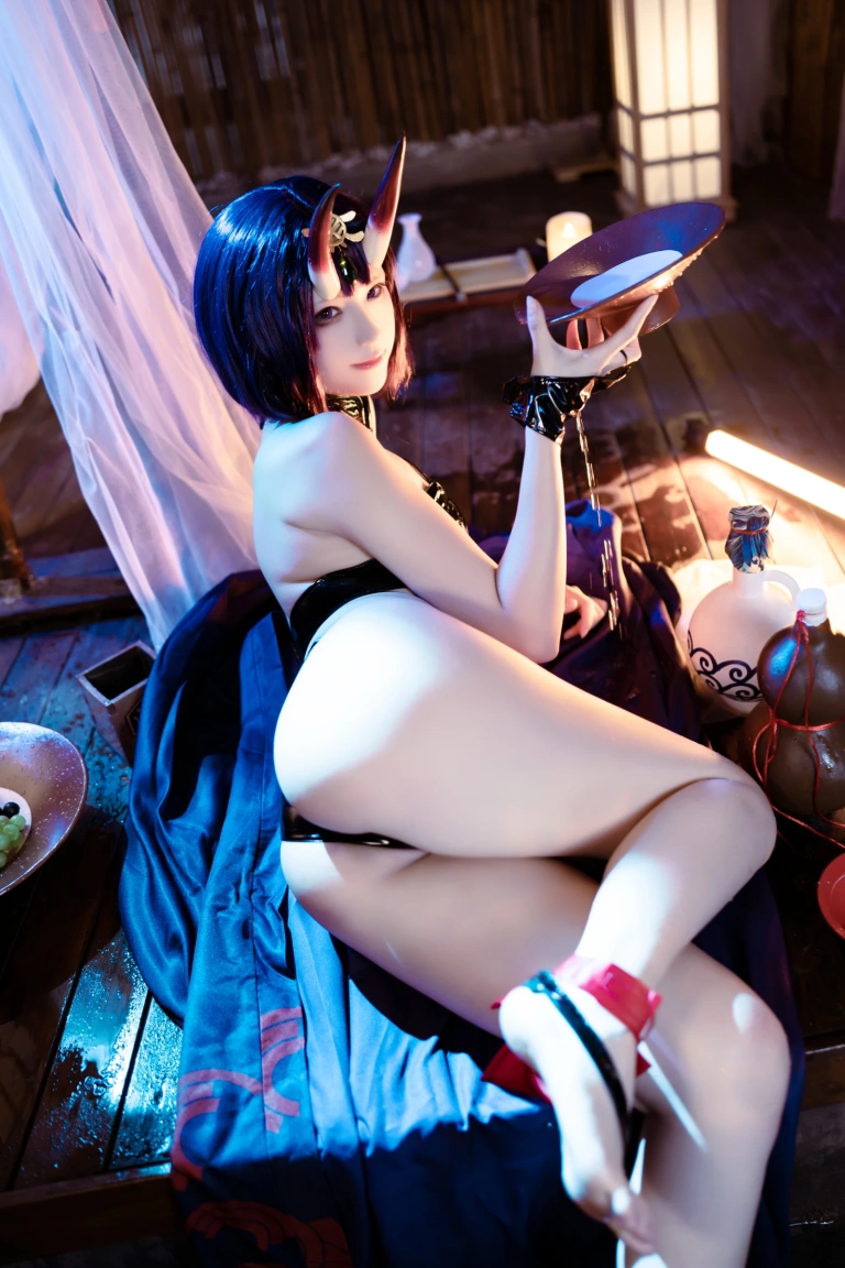 Quan冉有点饿《FGO 酒吞童子》主题写真：62张全套美图