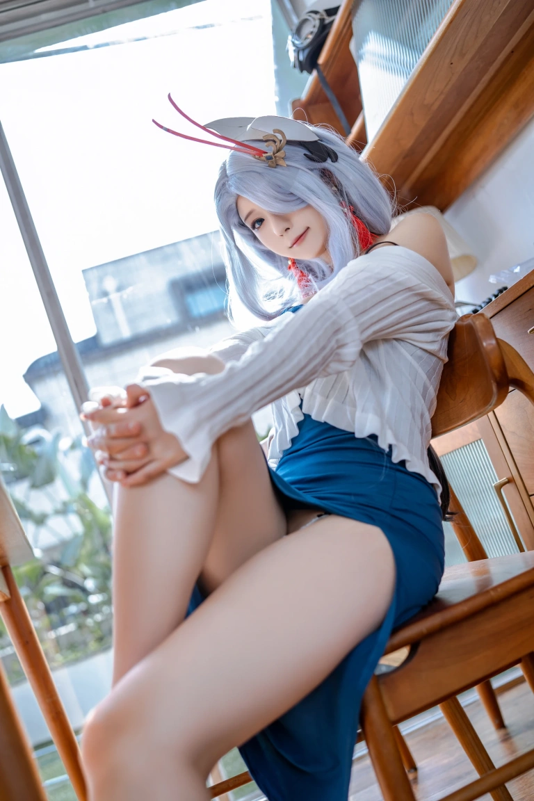 Quan冉有点饿《申鹤同人礼服》主题写真：54张全套美图