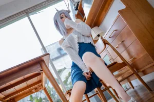Quan冉有点饿《申鹤同人礼服》主题写真：54张全套美图