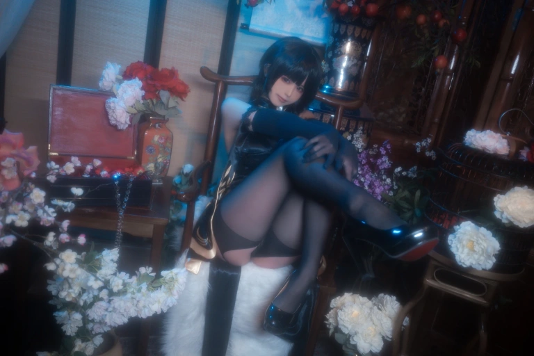 Quan冉有点饿《镇海旗袍》主题写真：44张全套美图