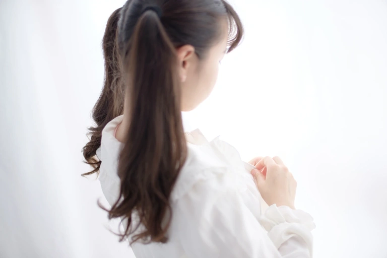 森萝财团《R15-016》主题写真：95张全套美图
