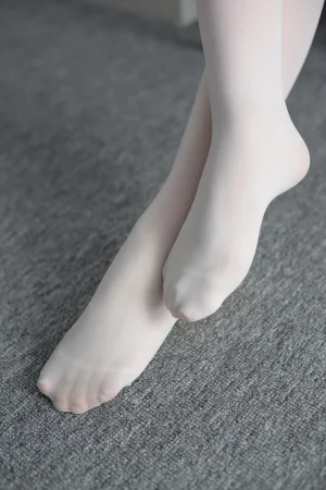 森萝财团《R15-027》主题写真：95张全套美图