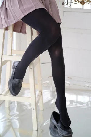 森萝财团《R15-029》主题写真：78张全套美图