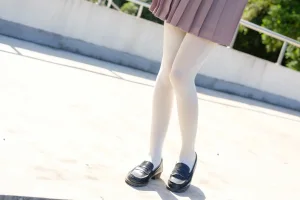 森萝财团《R15-030》主题写真：67张全套美图
